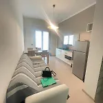 Condominio Rinascita - Solo Per Famiglie- Walterigato Apartments